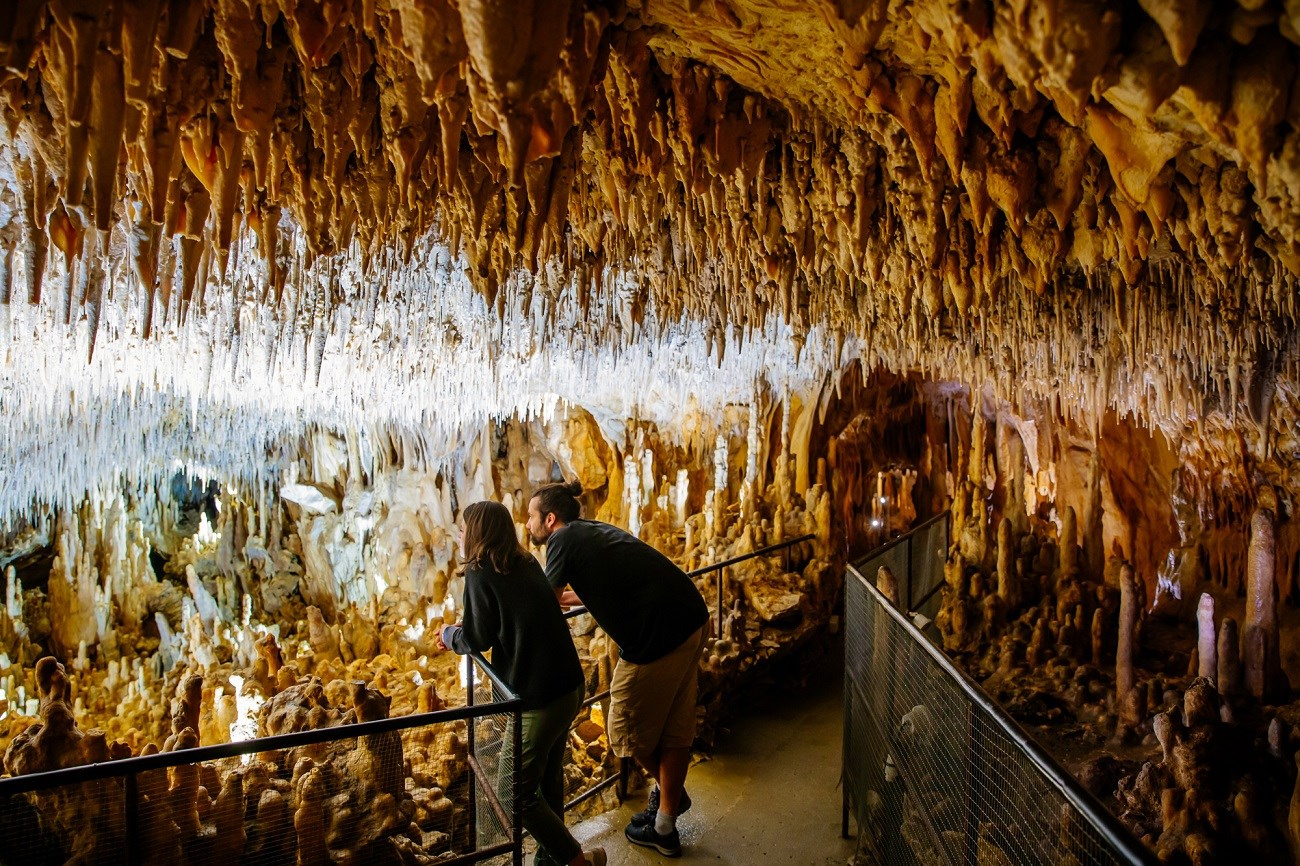 grotte de villars les conteurs
